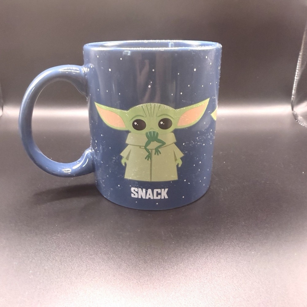 Star Wars Disney the Mandalorian Grogru Snack Attack Protect Starry Mug